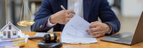 justice-and-law-handshake-concept-male-lawyer-wor-2025-02-21-13-21-01-utc